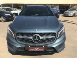 
										MERCEDES GLA  200 CDI Premium AMG LINE full									