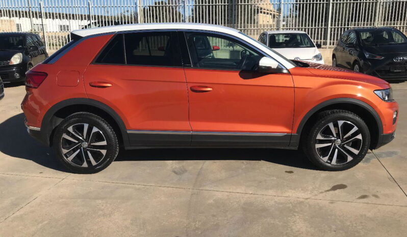 
								VOLKSWAGEN T-ROC 1.6 TDI IQ.Drive BlueMotion Technology full									