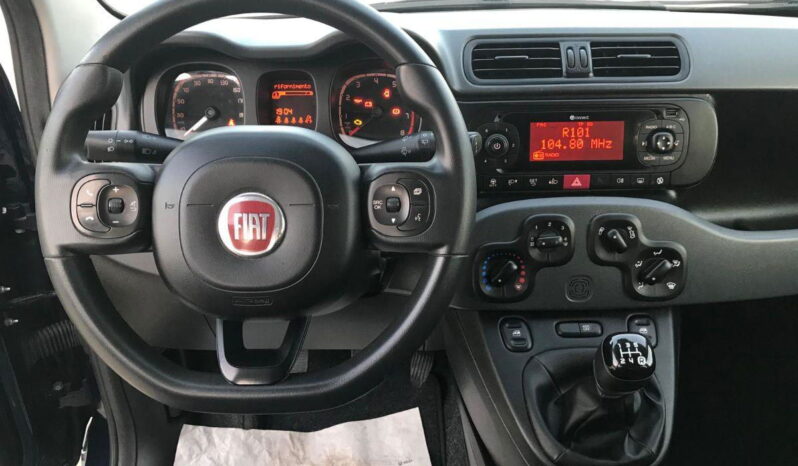 
								FIAT Panda 1.2 Lounge full									