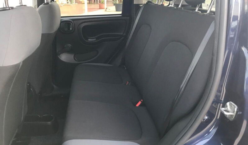 
								FIAT Panda 1.2 Lounge full									