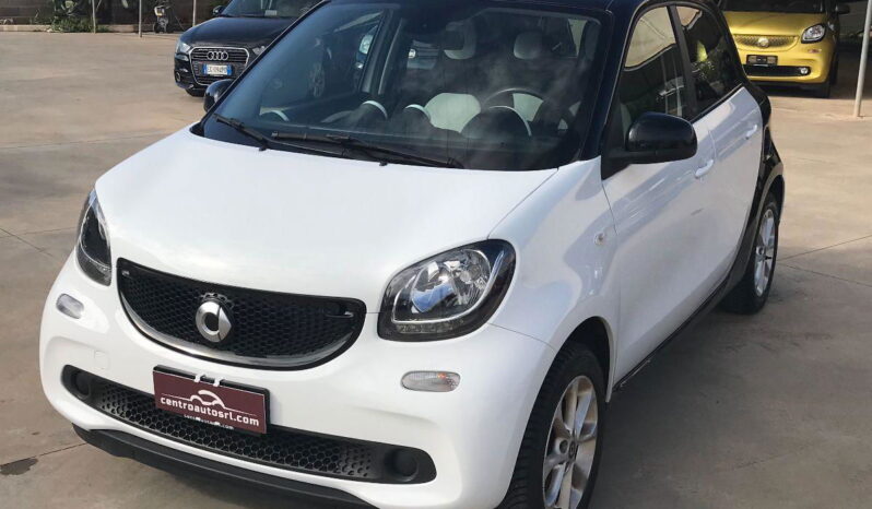 
								SMART Forfour 70 1.0 Passion full									