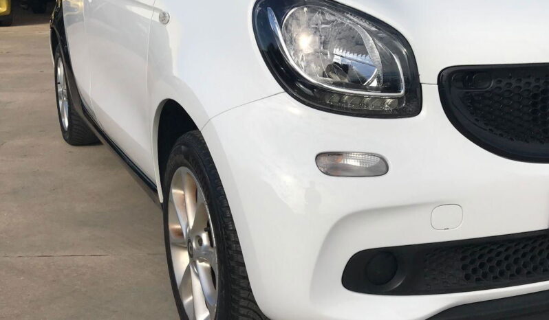 
								SMART Forfour 70 1.0 Passion full									