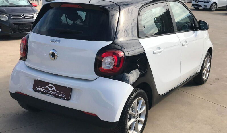 
								SMART Forfour 70 1.0 Passion full									