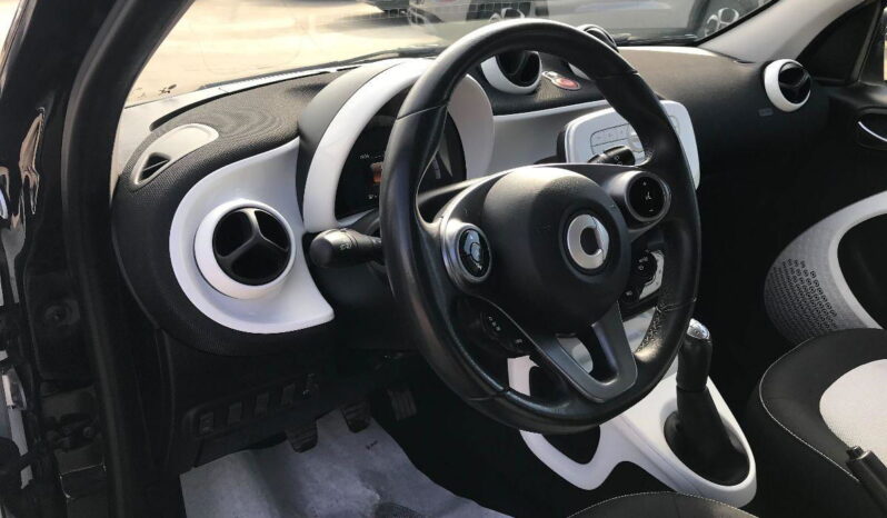 
								SMART Forfour 70 1.0 Passion full									